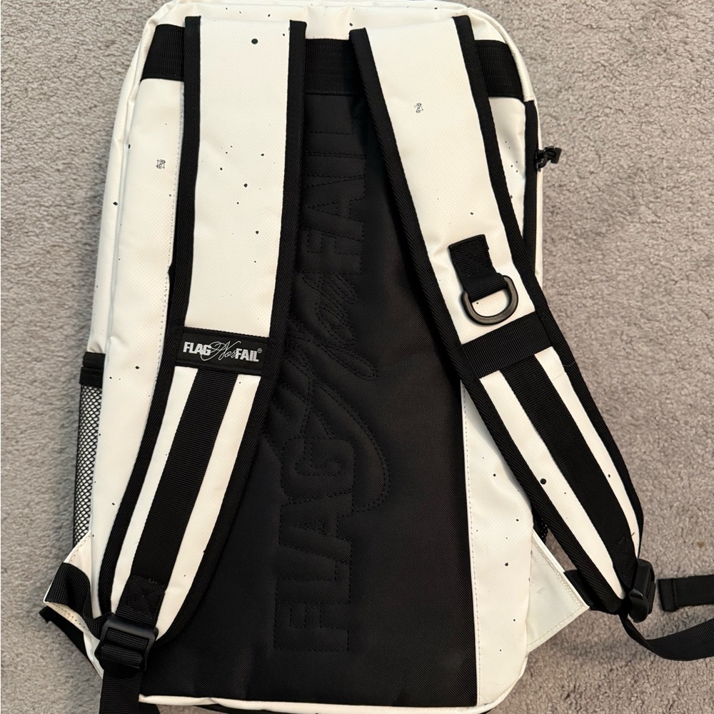 Flag Nor Fail. GYM (H2)BRO BAG - SNOW CAP - Picture 5 of 6